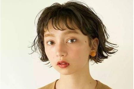 短发发型
