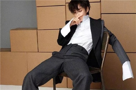 1566535266879227.jpg 李冰冰40岁