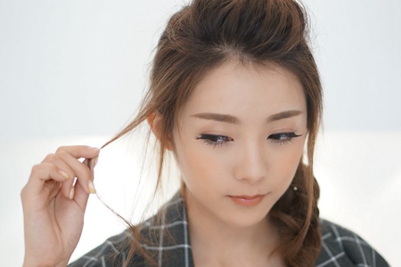 女生碎发怎么剪