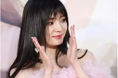 1572861639884826.jpg 杨幂