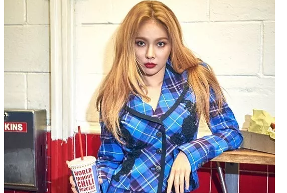 1561717145389121.png rthr.png