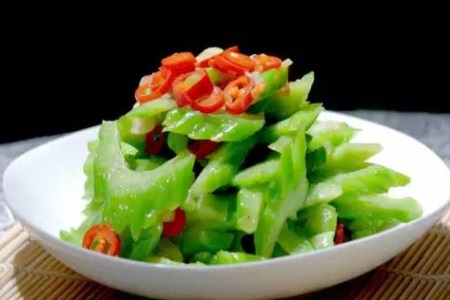 1557380048345780.jpg q.JPG