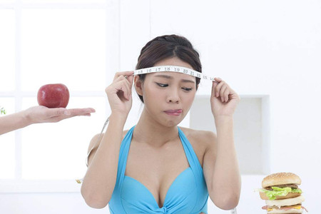 1539074037262767.jpg 女性身材娇小,为什么只有肚子肥胖