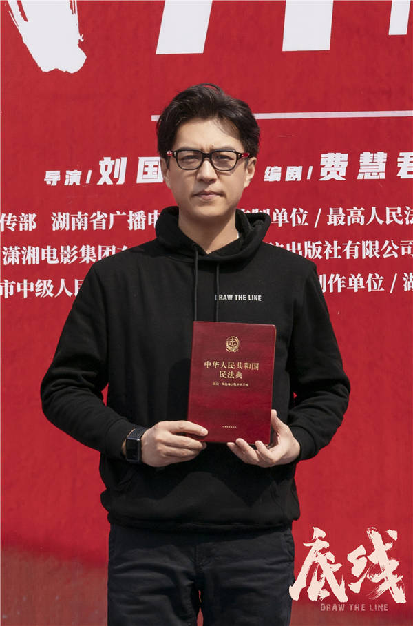 “整个剧本取材都是社会关注较大的真实案例，一定是一部好戏”(图4)