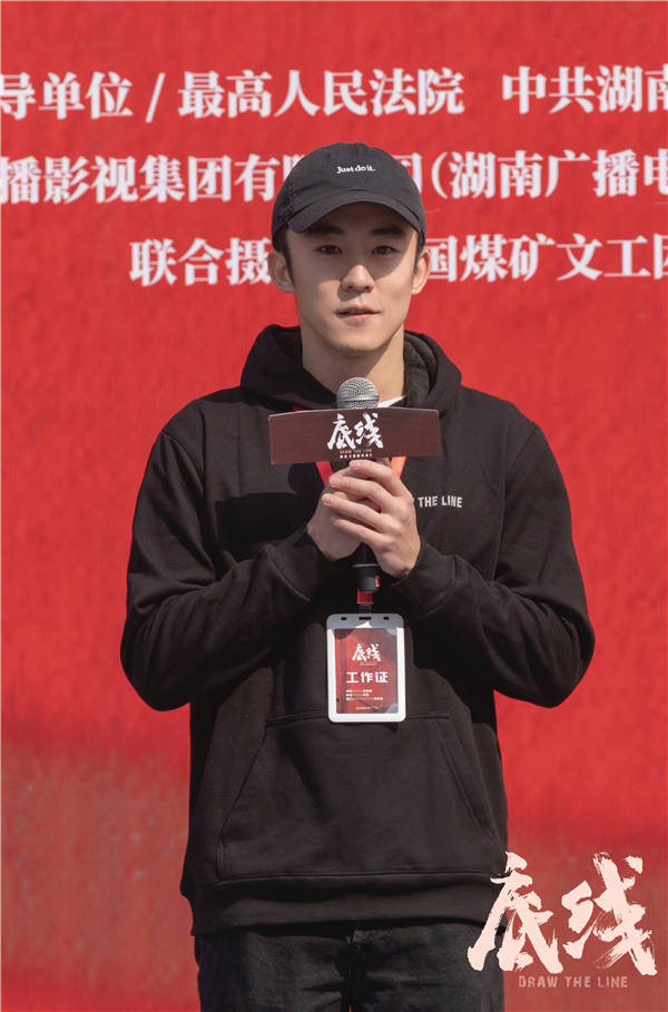 “整个剧本取材都是社会关注较大的真实案例，一定是一部好戏”(图14)