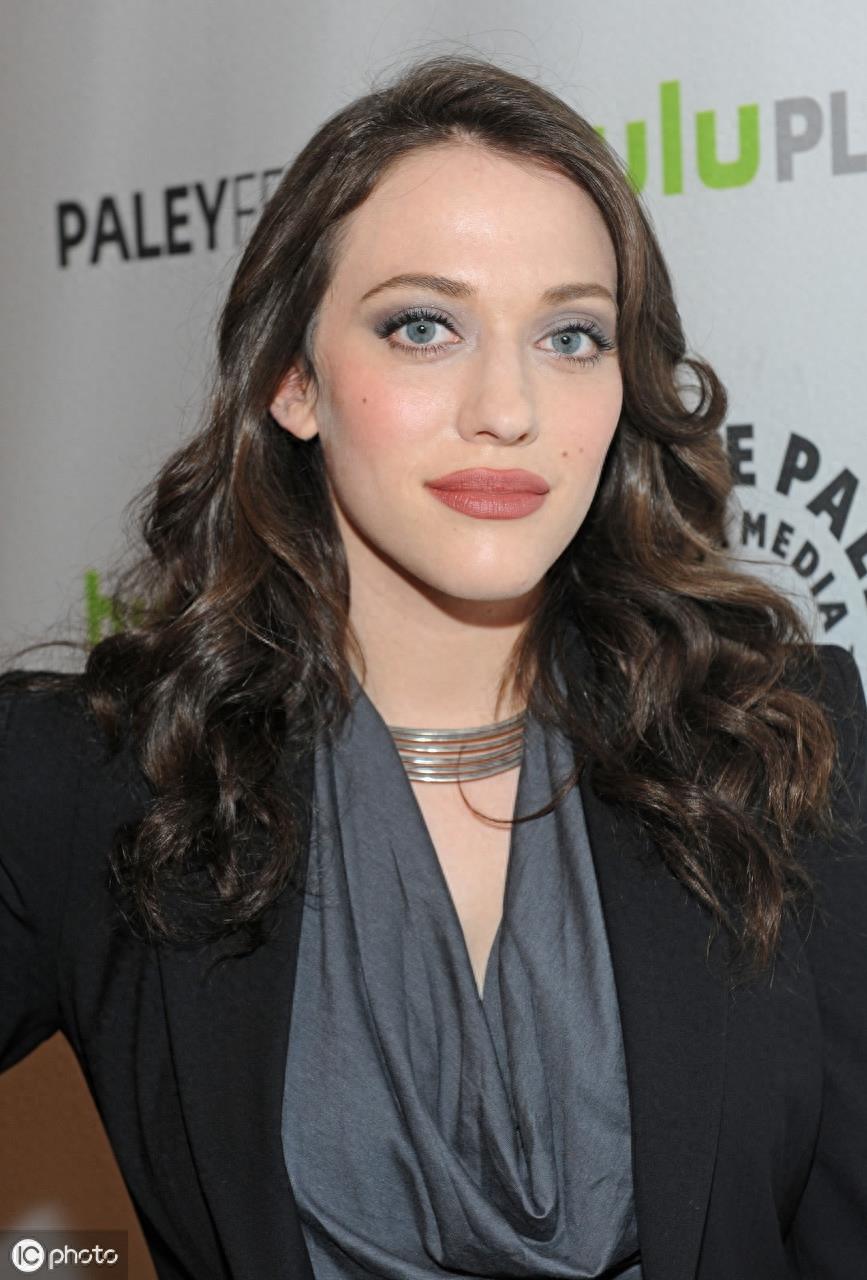 凯特·戴琳斯（Kat Dennings）