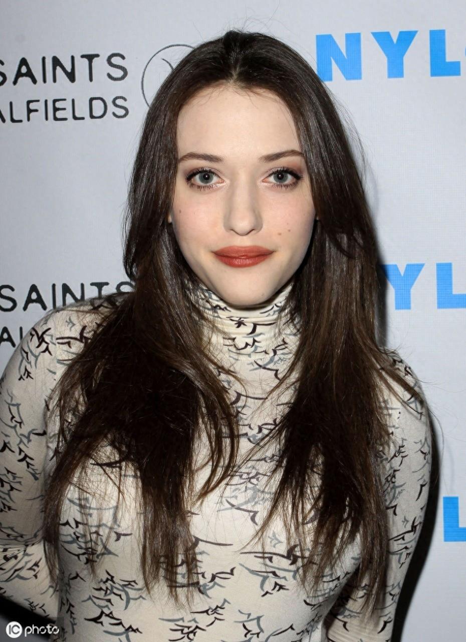 凯特·戴琳斯（Kat Dennings）