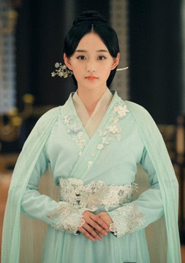 内地女星何泓姗